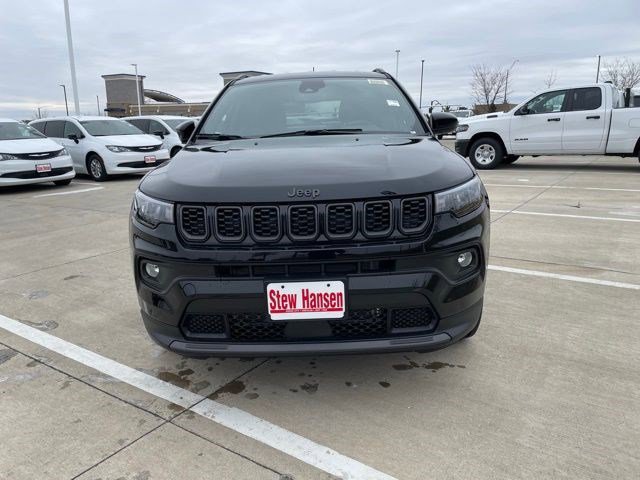 New 2026 Jeep Compass Latitude AWD/4WD image 9