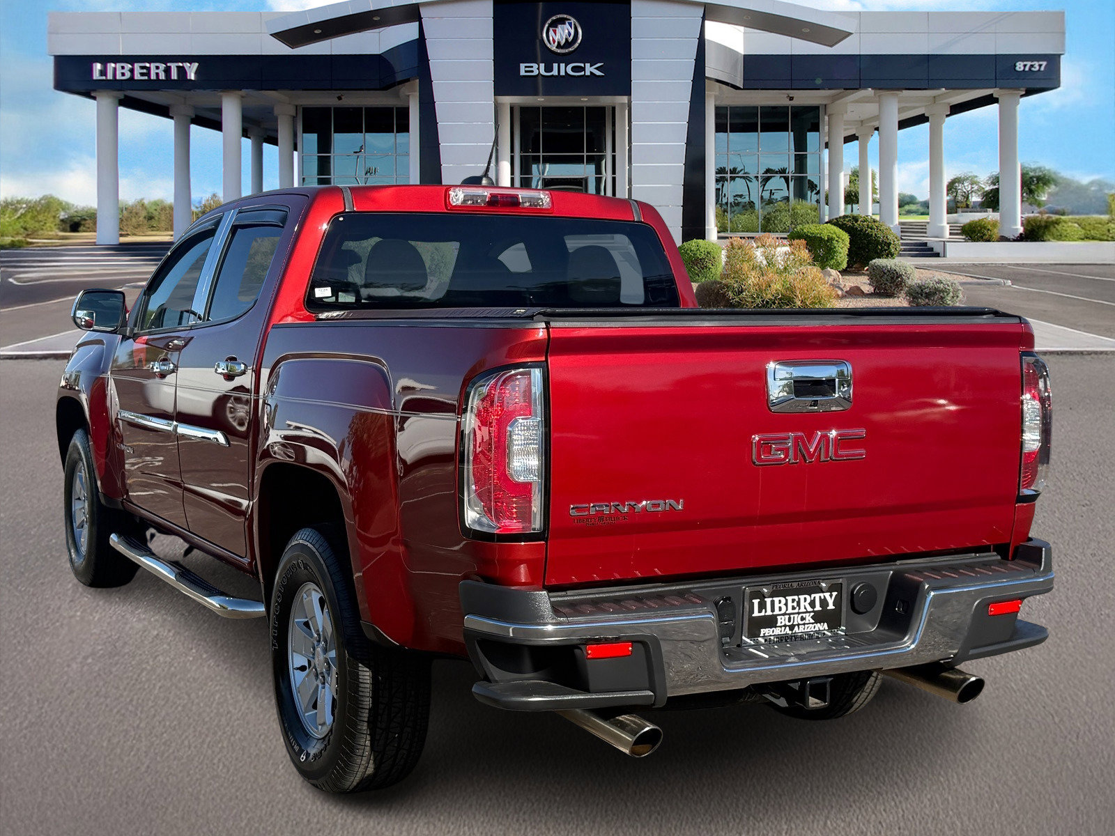 Used 2016 GMC Canyon 2WD Crew Cab w/ Convenience Package image 6