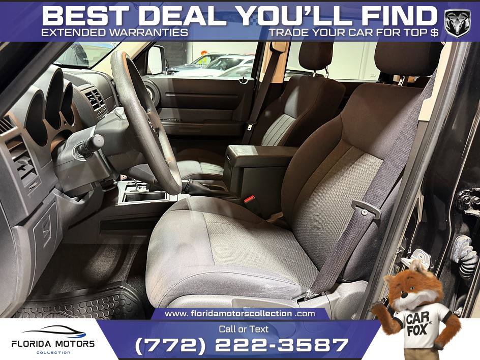 Used 2011 Dodge Nitro Heat RWD image 10