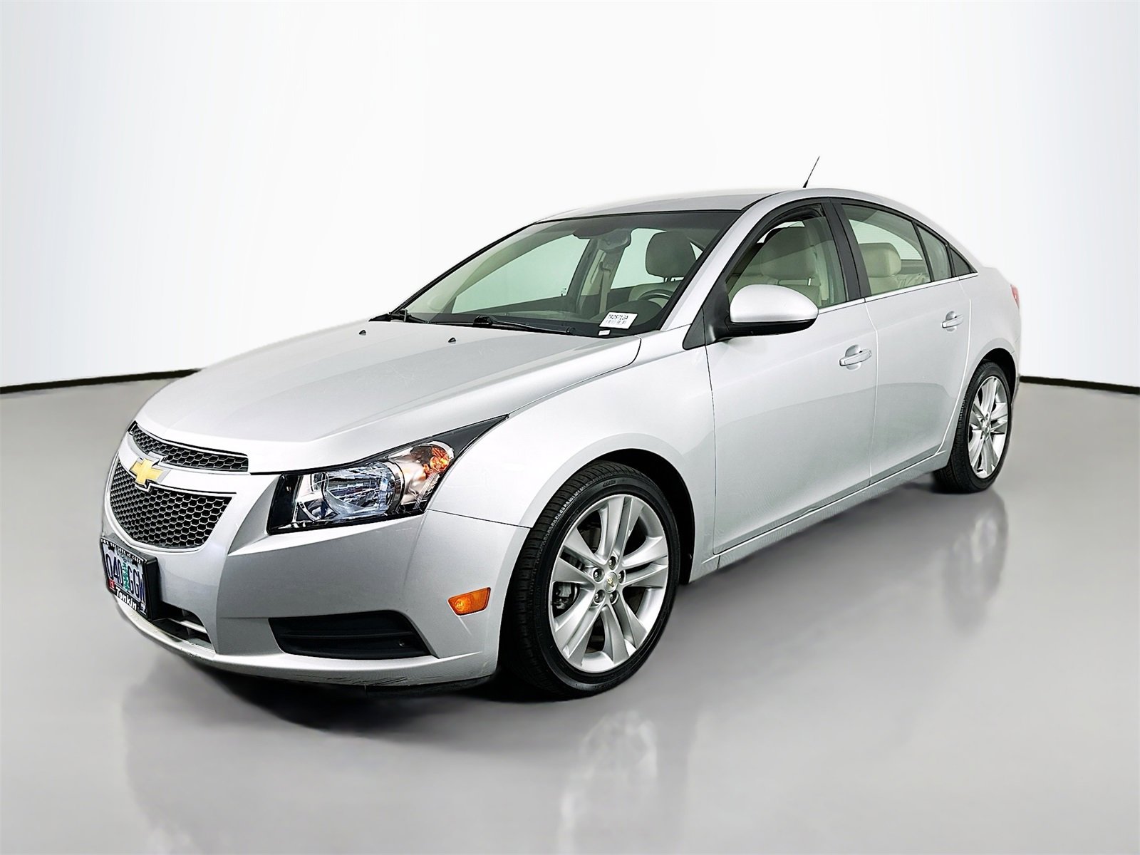 Used 2011 Chevrolet Cruze LTZ image 4