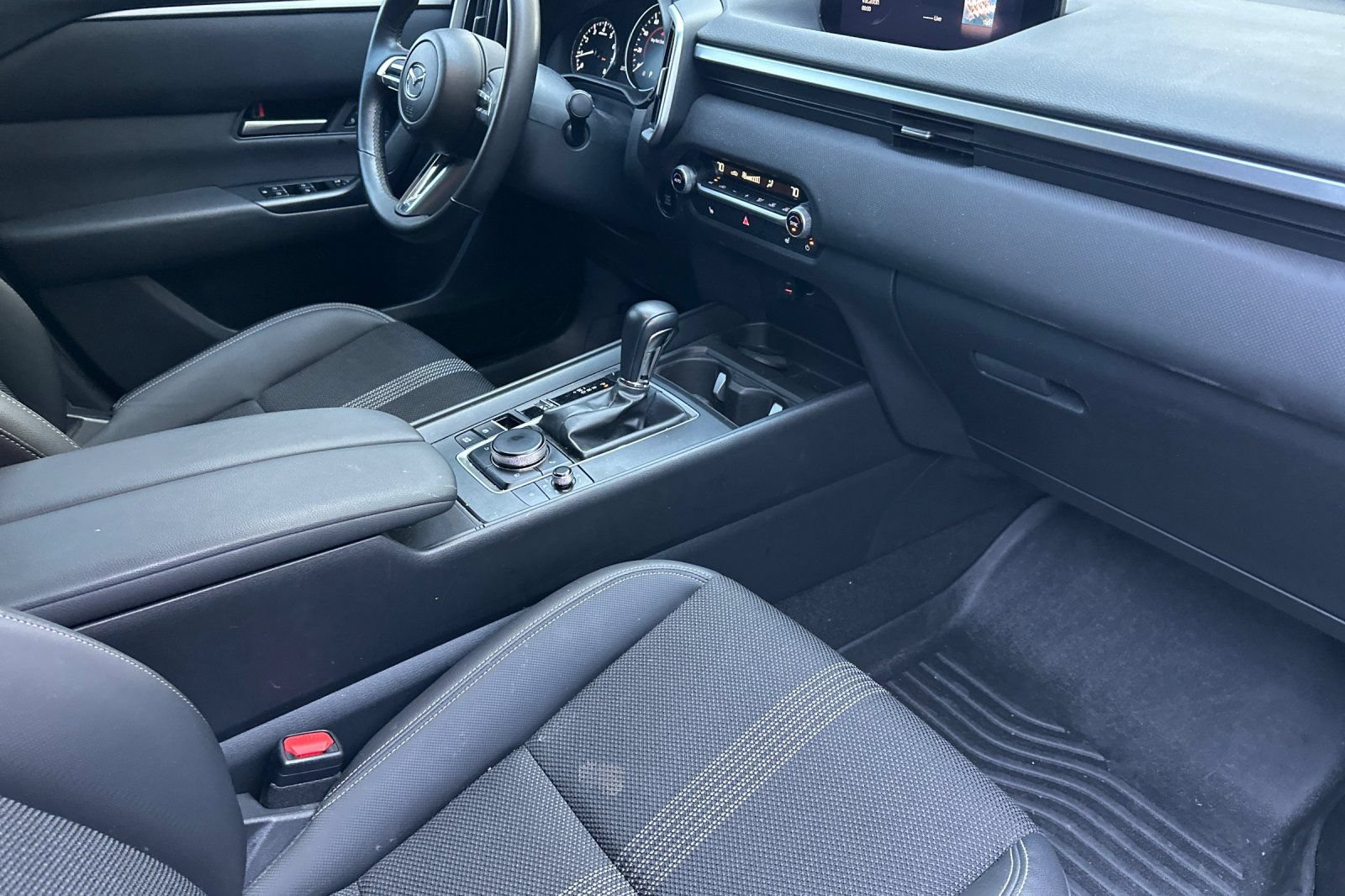 Used 2024 MAZDA CX-50 AWD 2.5 S w/ Weather Package image 15