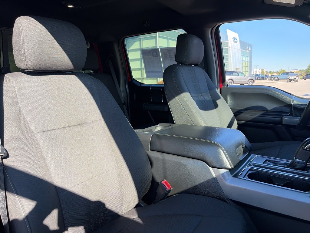 Used 2018 Ford F150 XLT w/ Equipment Group 302A Luxury AWD/4WD image 15