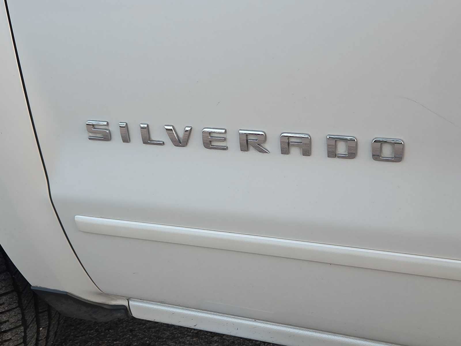 Used 2015 Chevrolet Silverado 1500 LT w/ All Star Edition RWD image 11