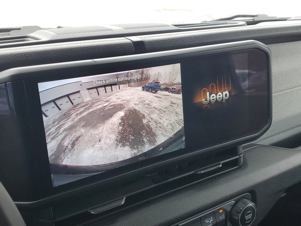 Used 2024 Jeep Wrangler Sport S image 18