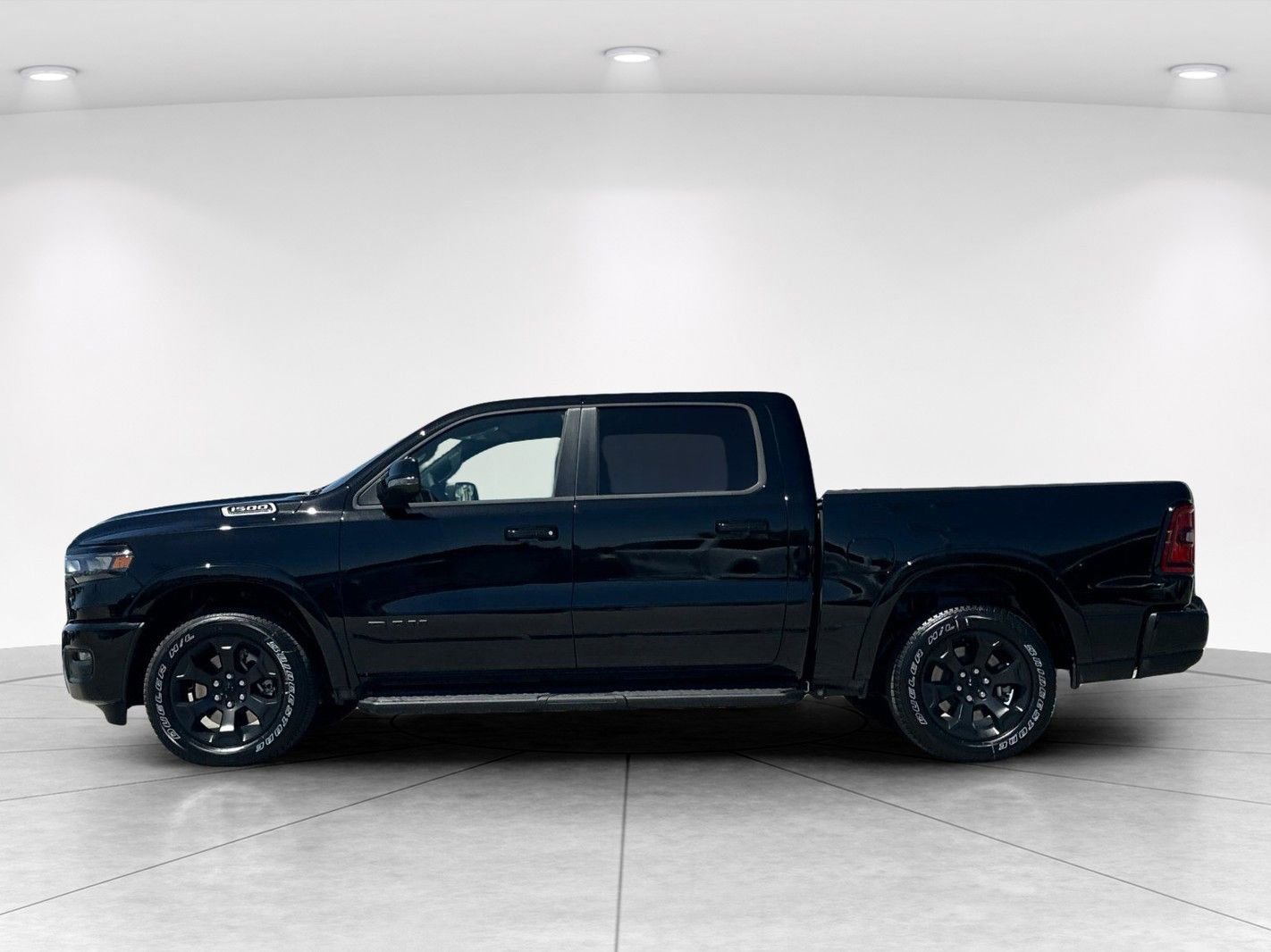 New 2026 RAM 1500 Big Horn w/ Night Edition AWD/4WD image 3