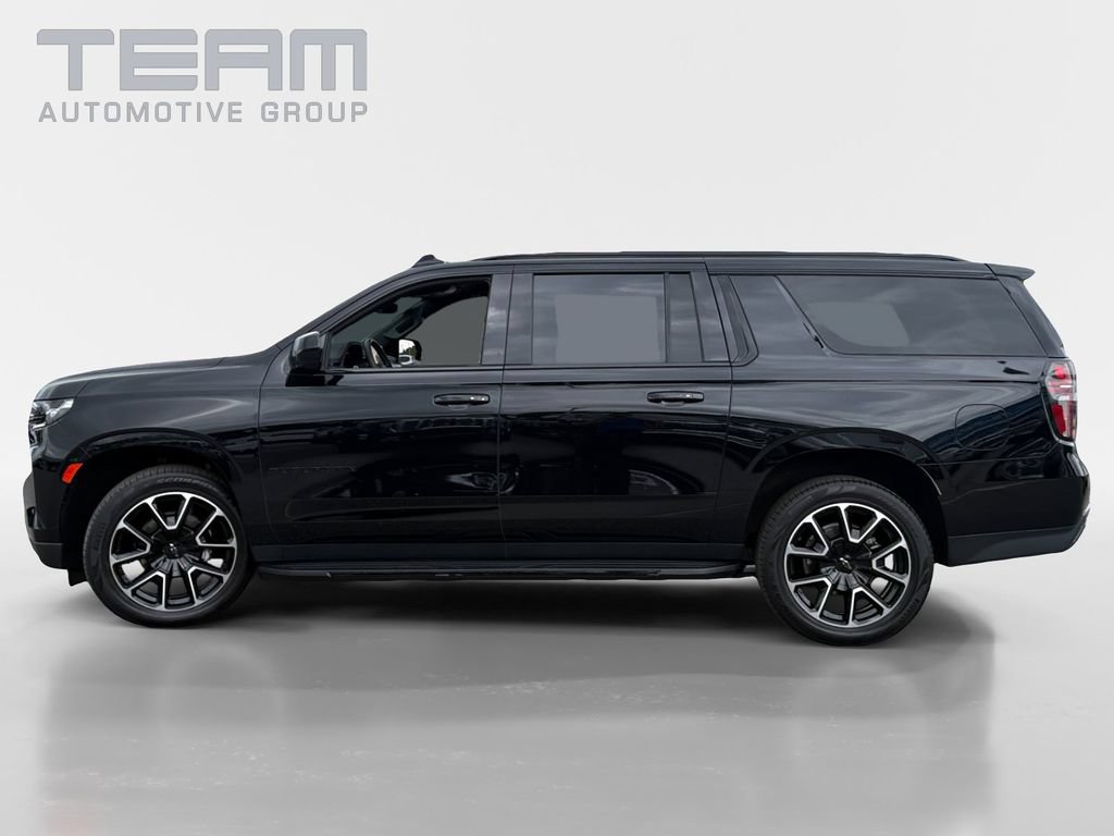 Used 2023 Chevrolet Suburban RST w/ Max Trailering Package AWD/4WD image 4