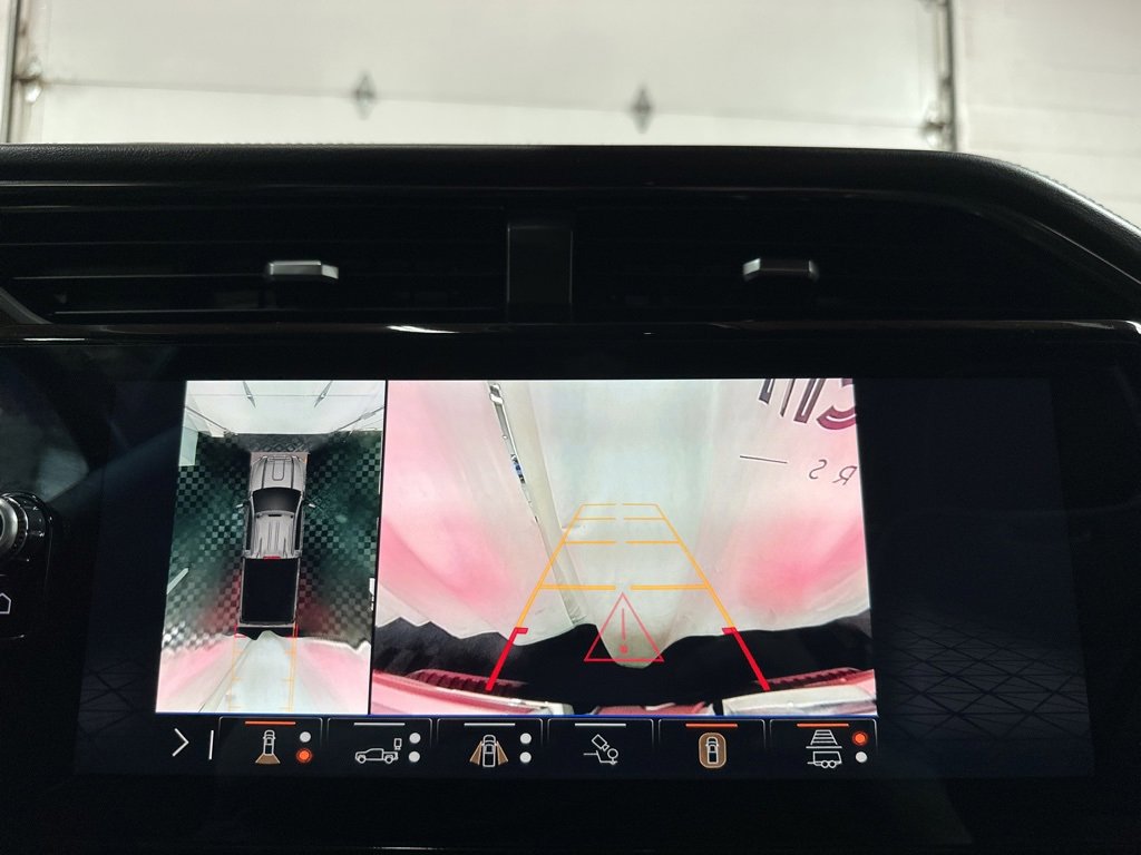 Used 2024 GMC Sierra 2500 AT4X image 27