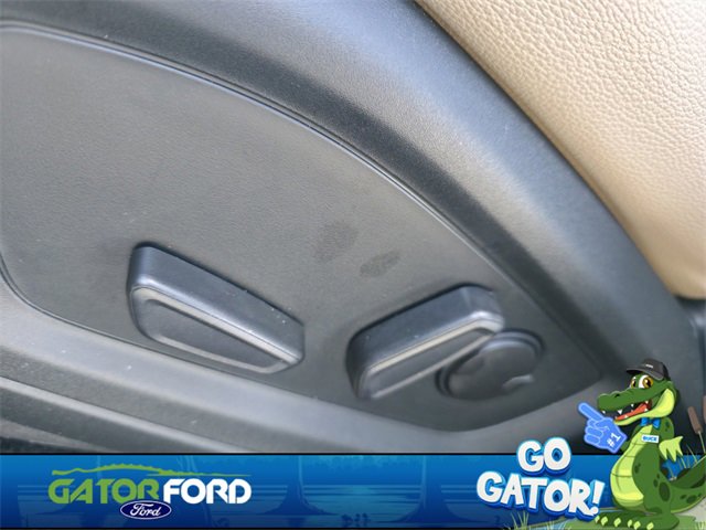 Used 2020 Ford Explorer XLT w/ Equipment Group 202A image 13