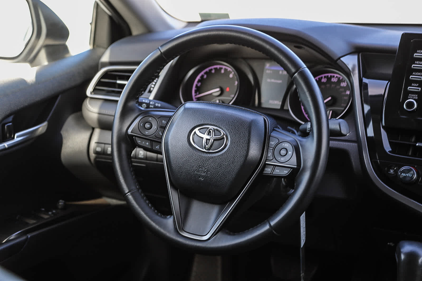 Certified 2023 Toyota Camry SE image 16