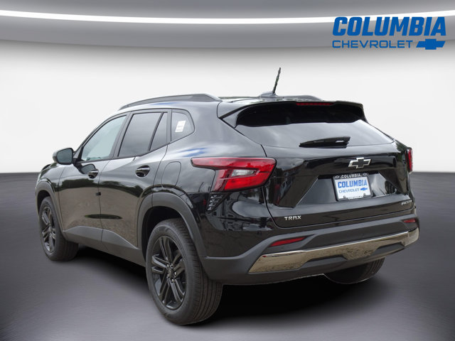 New 2026 Chevrolet Trax ACTIV w/ Sunroof Package FWD image 4