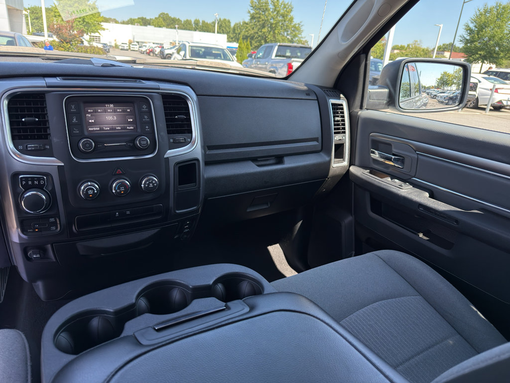 Used 2024 RAM 1500 Classic SLT image 25