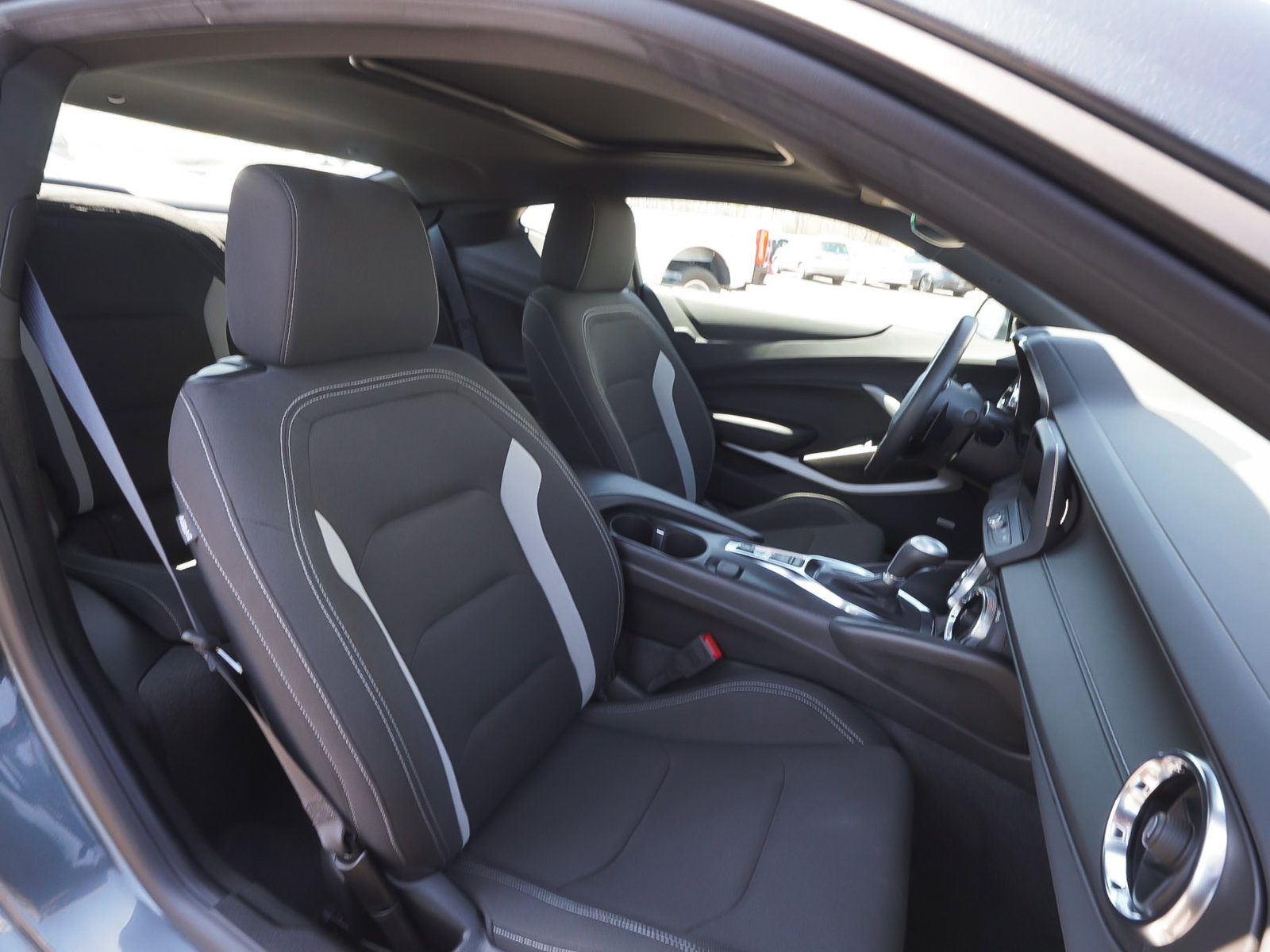 Used 2023 Chevrolet Camaro LT w/ RS Package image 33