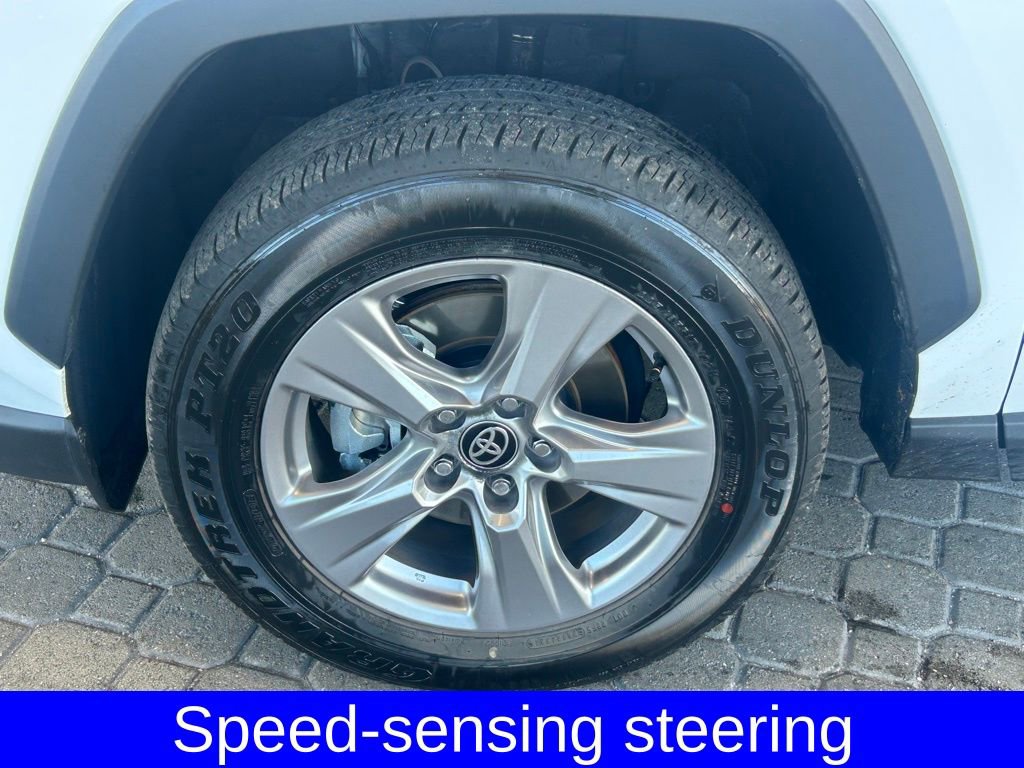 Used 2025 Toyota RAV4 XLE image 15