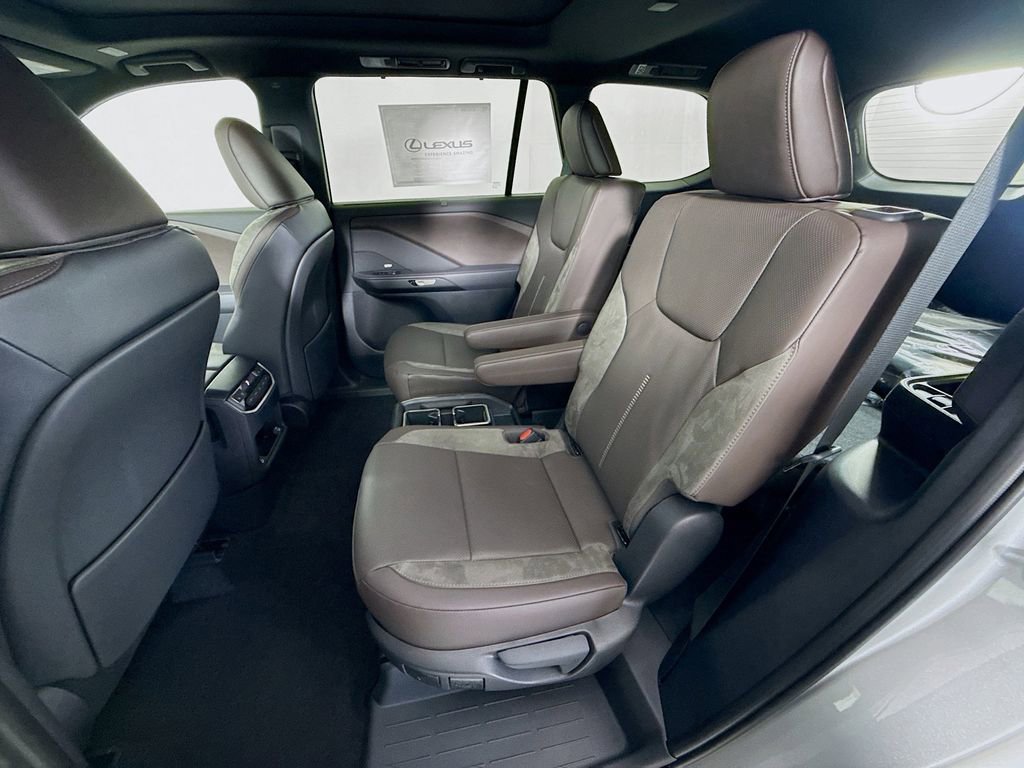 New 2026 Lexus TX 350 AWD image 17