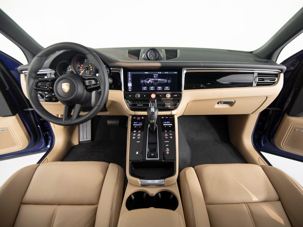 New 2026 Porsche Macan image 34