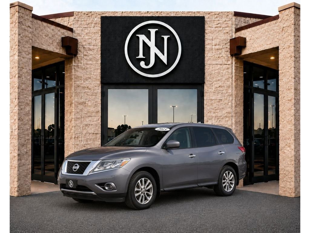 Used 2015 Nissan Pathfinder S AWD/4WD image 1