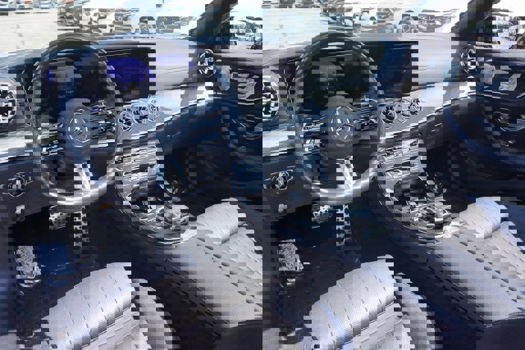 Used 2022 Mercedes-Benz E 450 Cabriolet w/ AMG Line image 10