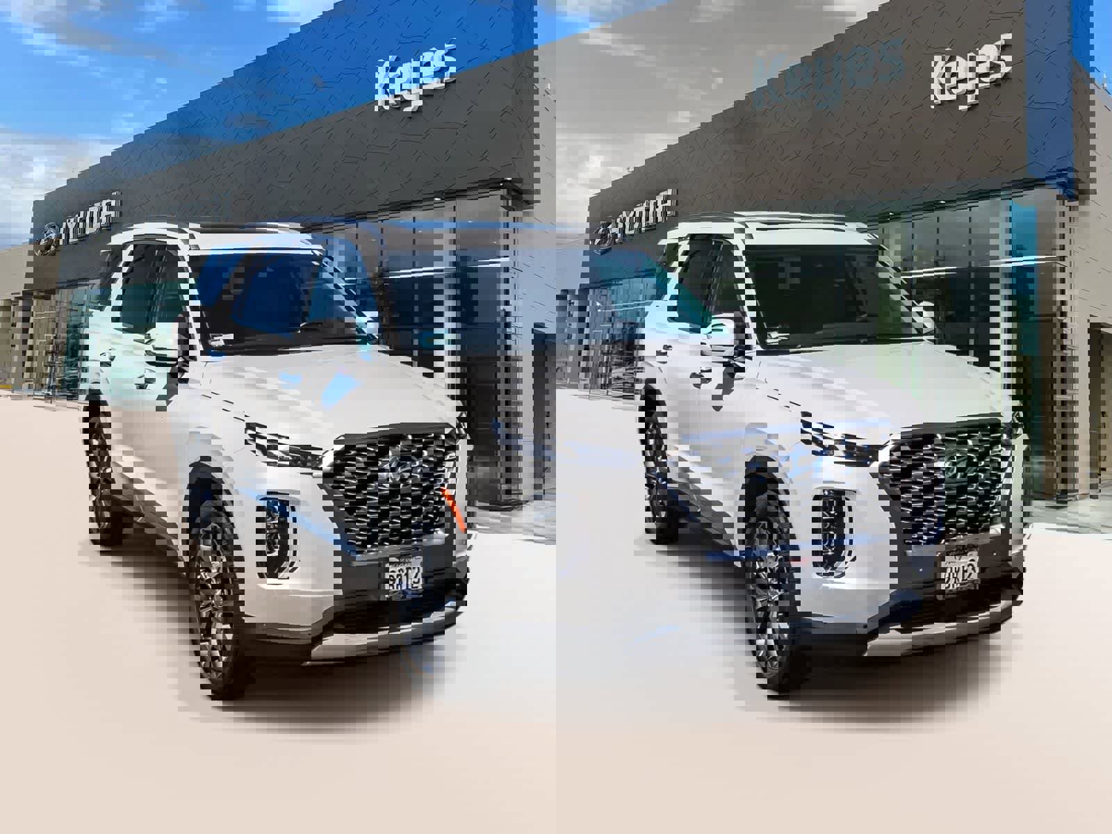 Used 2022 Hyundai Palisade SEL w/ Premium Package FWD image 3