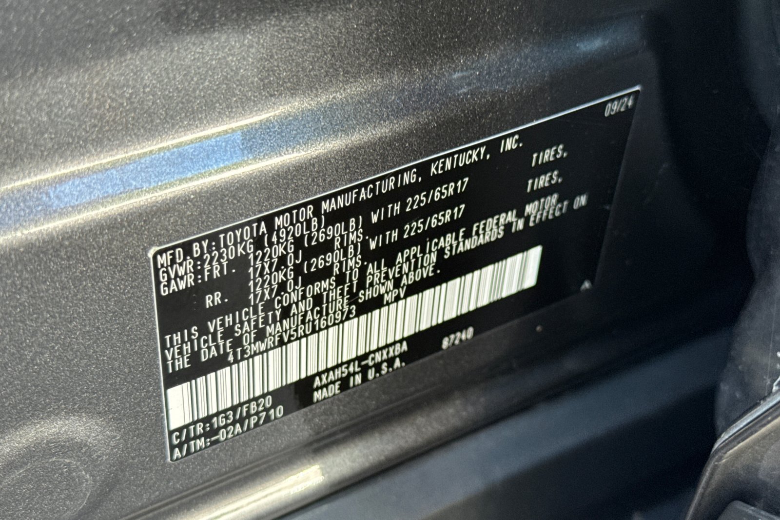 Used 2024 Toyota RAV4 LE AWD/4WD image 29