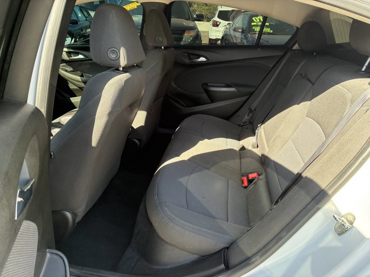 Used 2018 Chevrolet Cruze LT w/ LT Fleet Convenience Package image 4