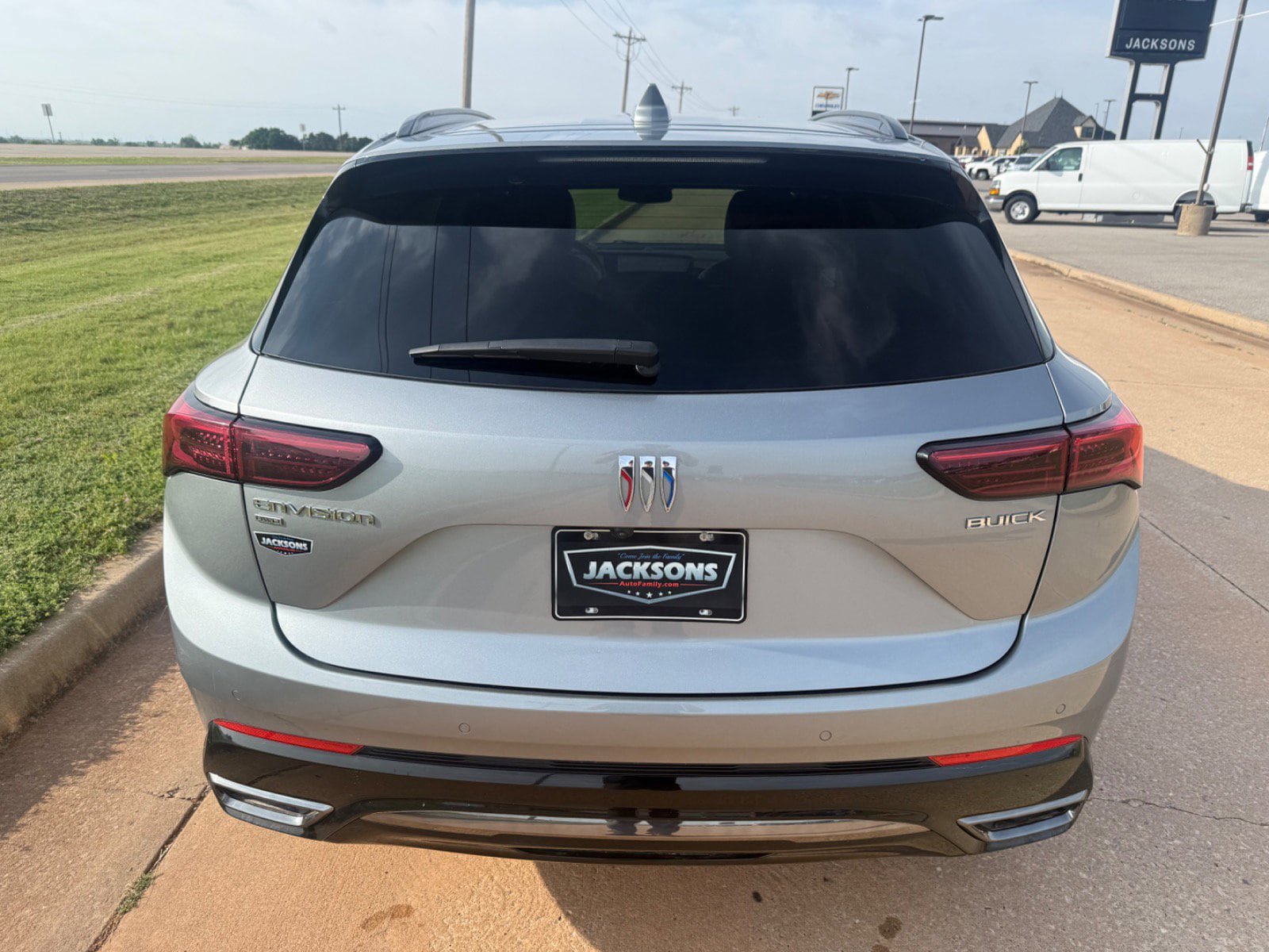 Used 2025 Buick Envision Sport Touring AWD/4WD image 4