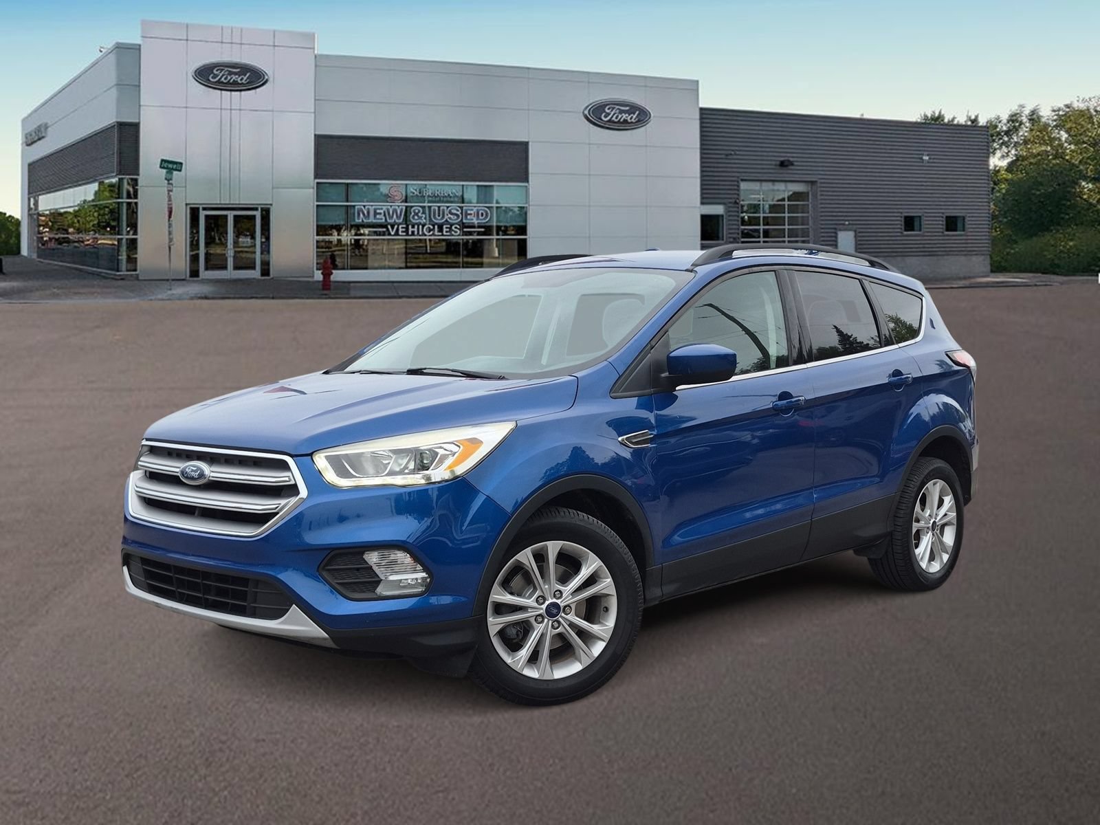 Used 2017 Ford Escape SE w/ Equipment Group 201A FWD 360° Tour