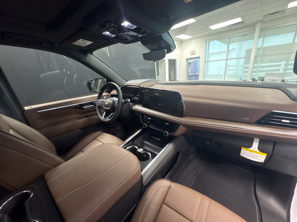 New 2026 Chevrolet Tahoe High Country AWD/4WD image 9