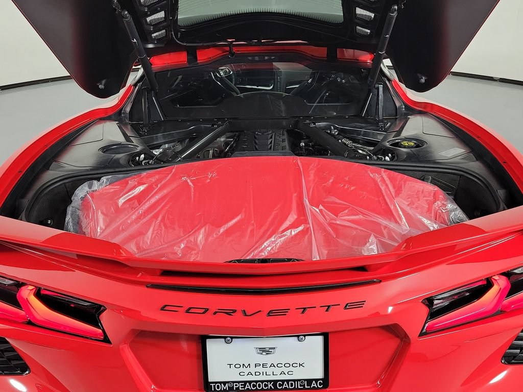 Used 2022 Chevrolet Corvette Stingray Premium Cpe w/ Z51 Performance Package RWD image 7
