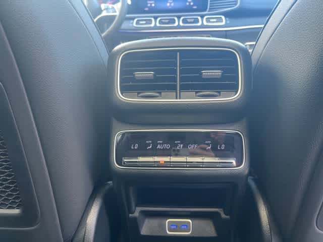Used 2026 Mercedes-Benz GLS 450 4MATIC image 25