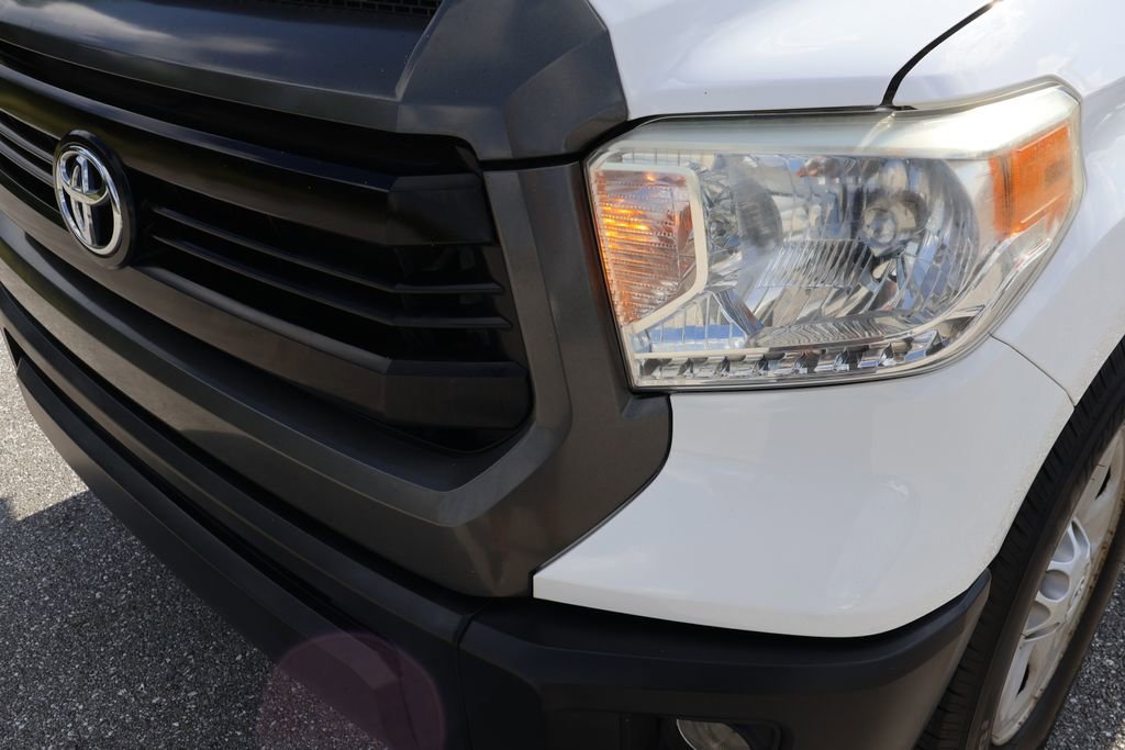 Used 2015 Toyota Tundra SR w/ Tow Package image 3