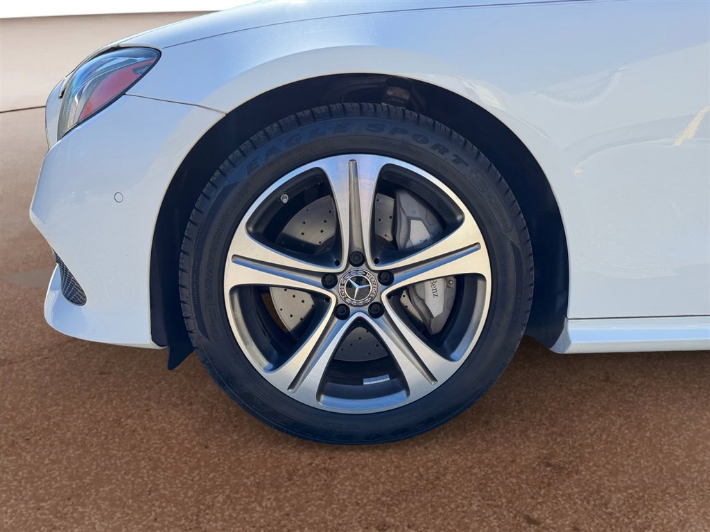 Used 2019 Mercedes-Benz E 450 4MATIC Cabriolet image 9