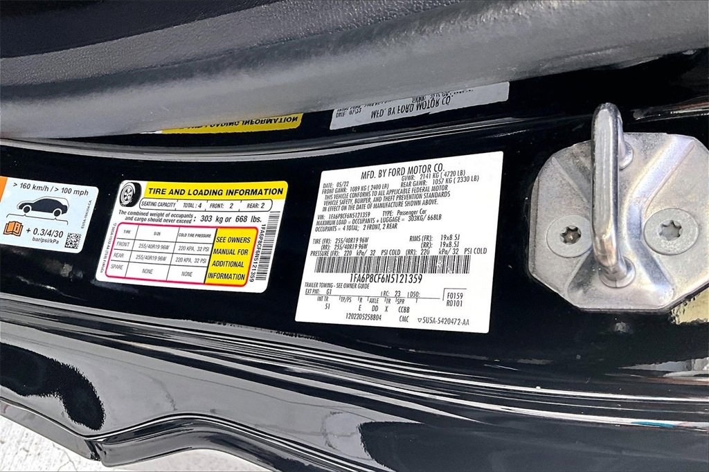 Used 2022 Ford Mustang GT Premium w/ Equipment Group 401A image 17