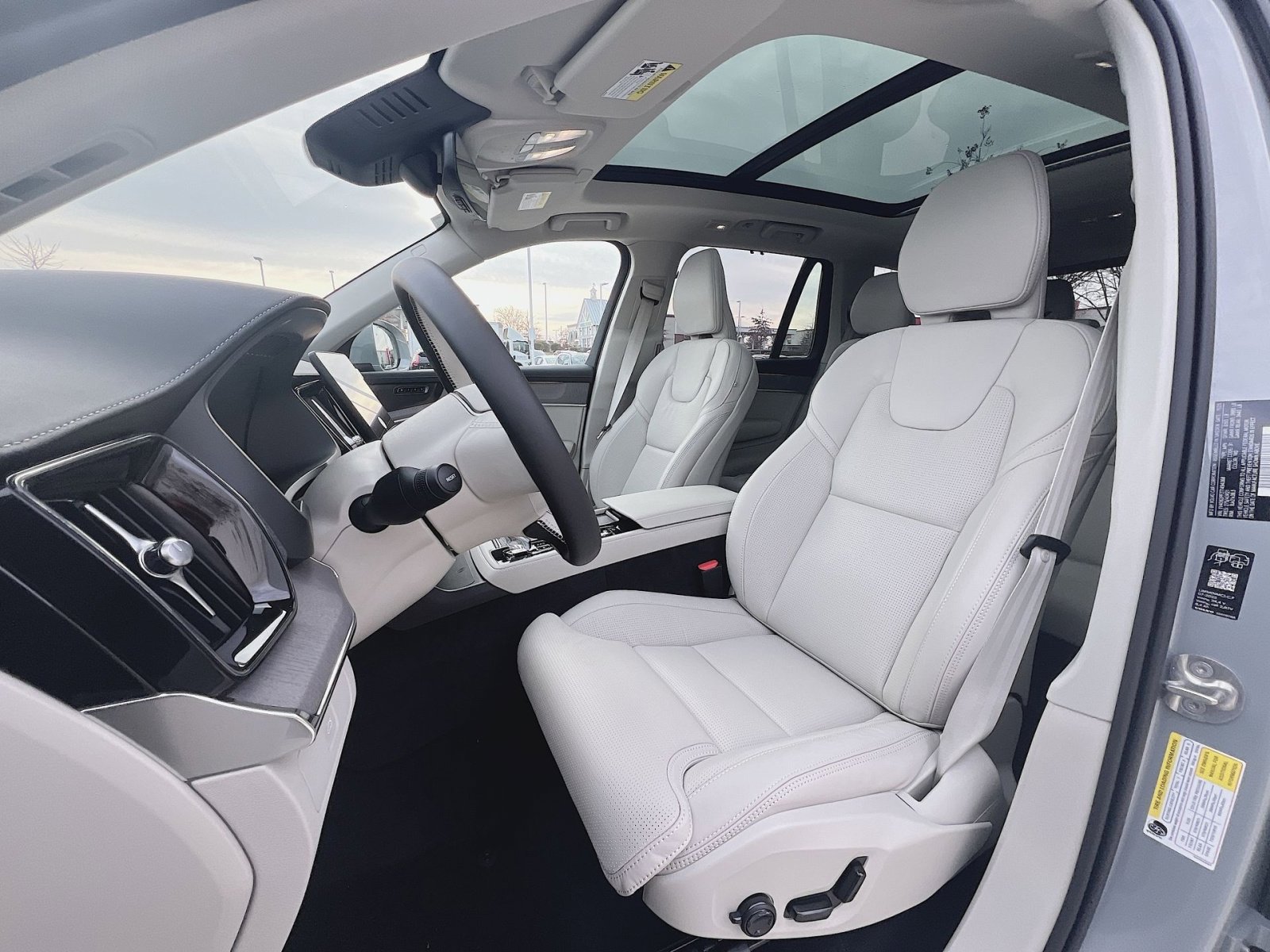 New 2026 Volvo XC90 B6 Ultra AWD/4WD image 13