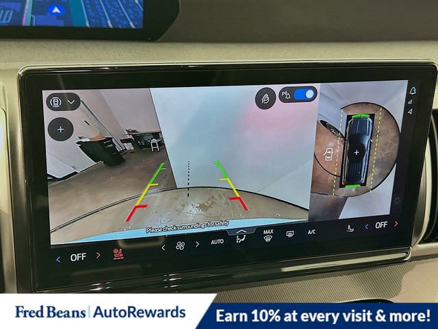 New 2026 Ford Expedition Active image 12