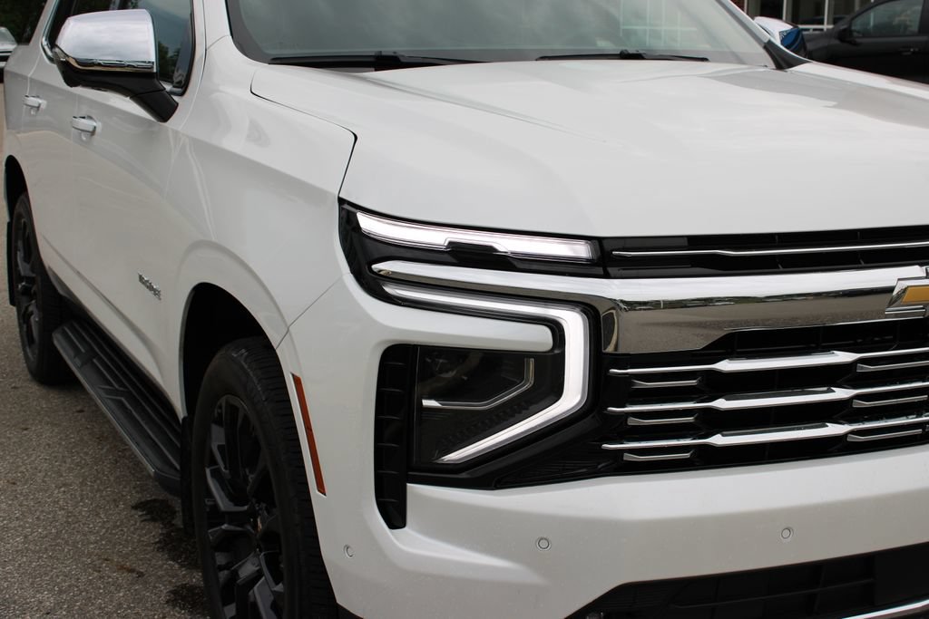 Certified 2025 Chevrolet Tahoe Premier AWD/4WD image 5