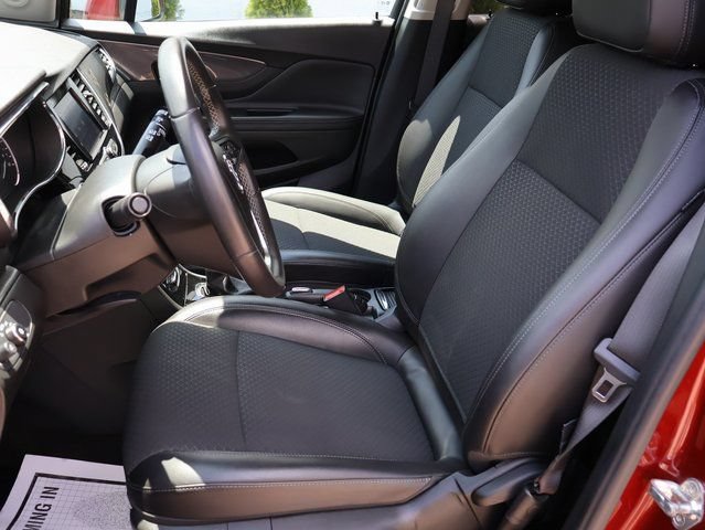 Used 2022 Buick Encore Preferred w/ Safety Package AWD/4WD image 19