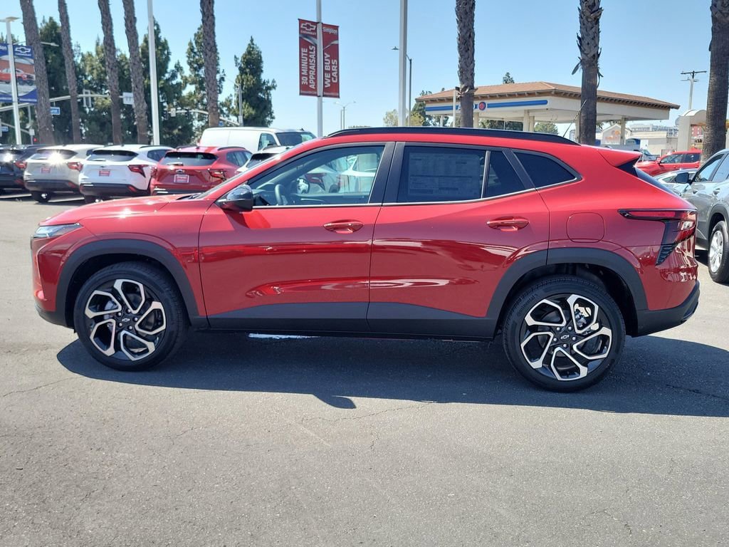 New 2026 Chevrolet Trax RS w/ Driver Confidence Package FWD image 23