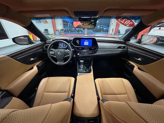 Used 2023 Lexus ES 350 w/ Premium Package FWD image 25