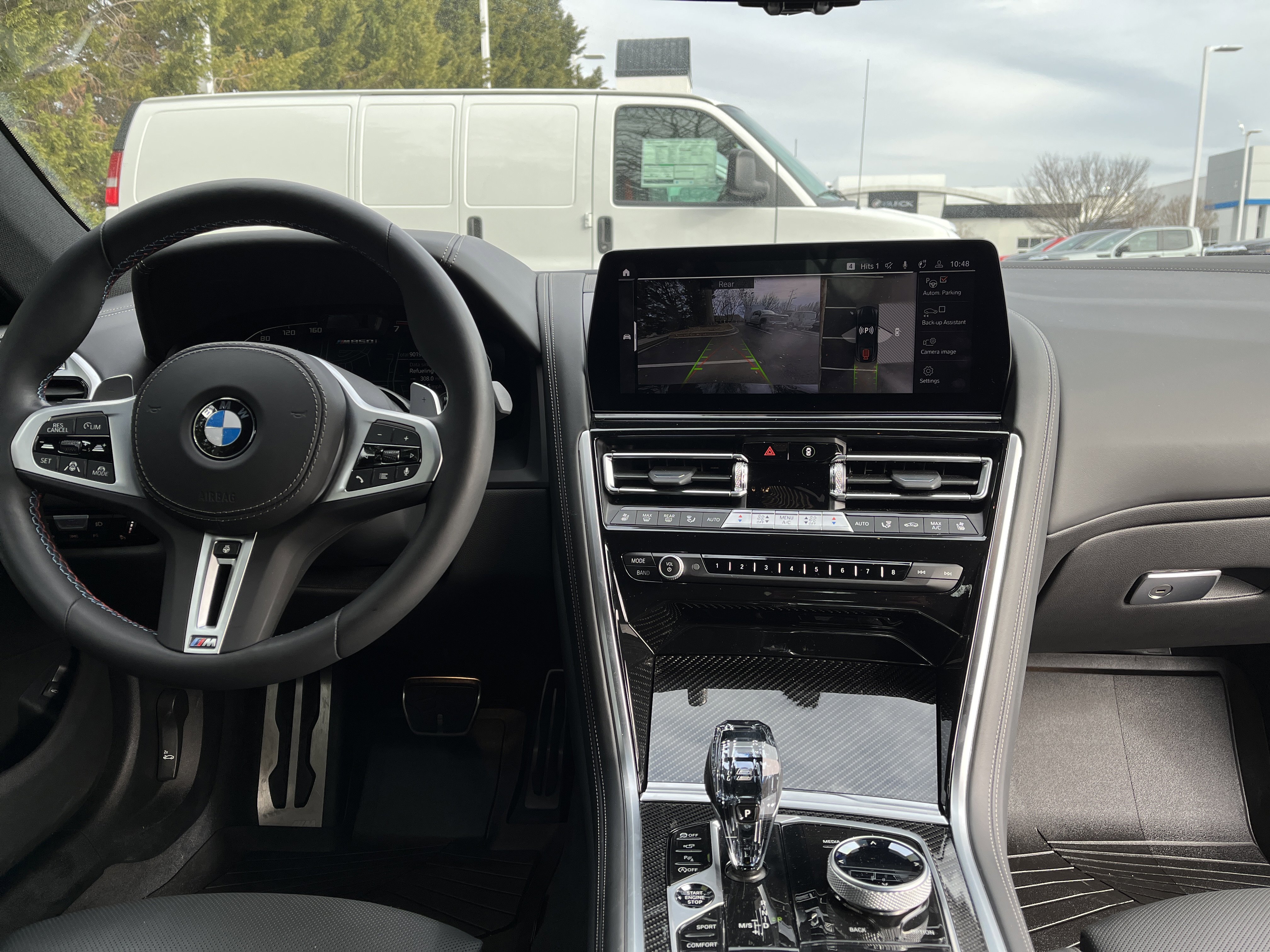 Used 2025 BMW M850i xDrive Coupe image 28