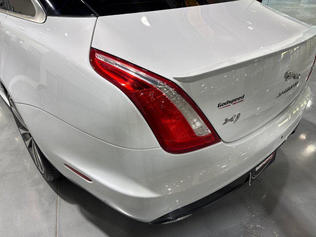 Used 2016 Jaguar XJ R-Sport RWD image 42
