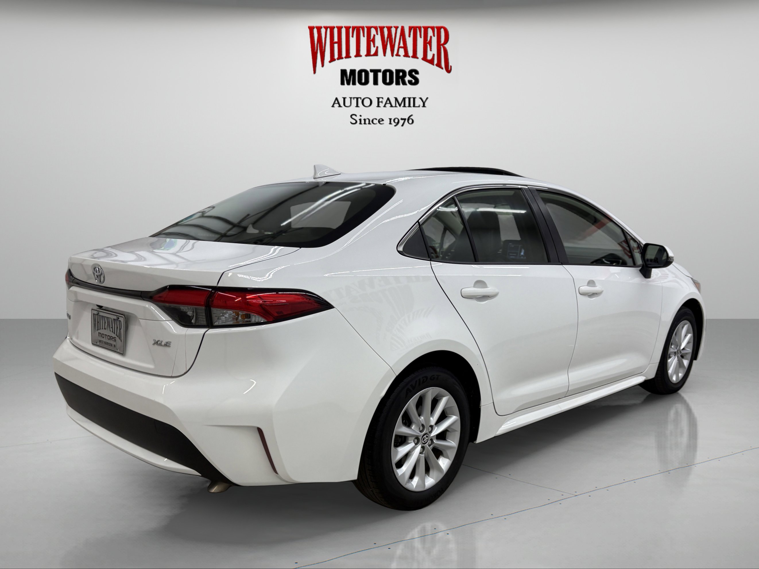 Used 2022 Toyota Corolla XLE FWD image 4