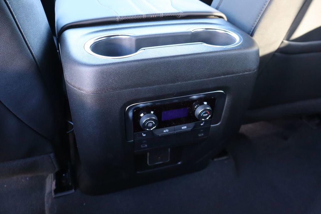 New 2026 Chevrolet Suburban High Country image 47