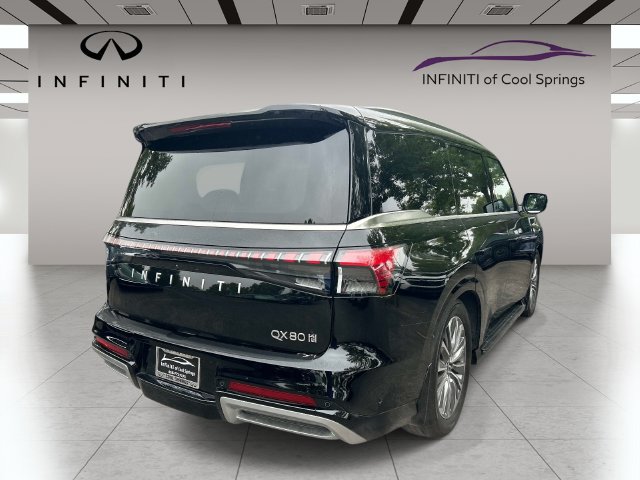 Certified 2026 INFINITI QX80 Luxe w/ Cargo Package AWD/4WD image 7