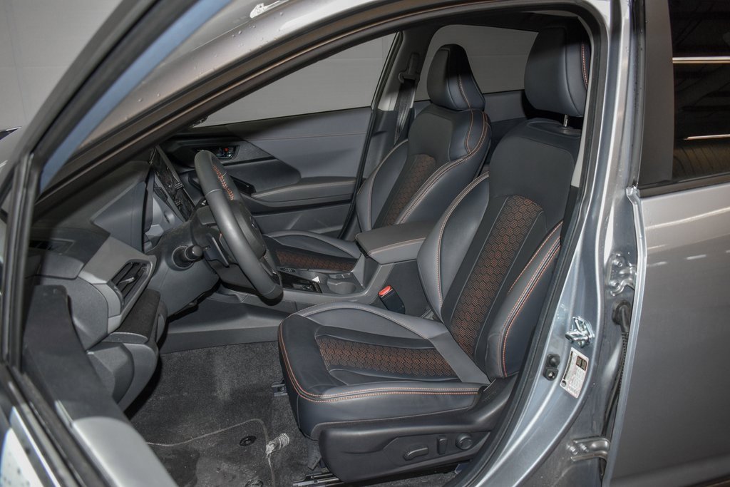 Certified 2025 Subaru Crosstrek 2.5i Limited w/ Crosstrek Mirror Package image 18