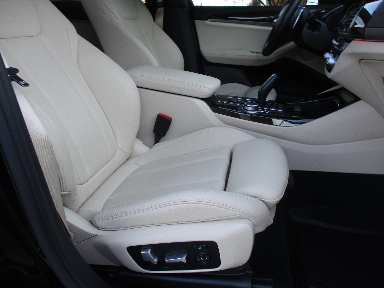 Used 2020 BMW X3 xDrive30i w/ Convenience Package image 79