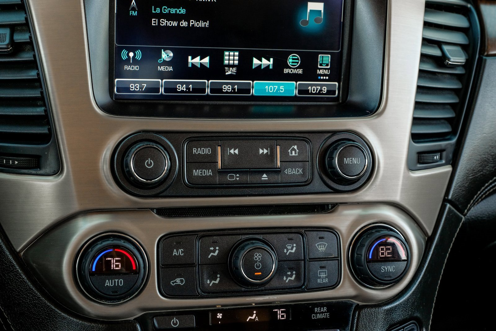 Used 2020 GMC Yukon Denali w/ Denali Ultimate Package image 28