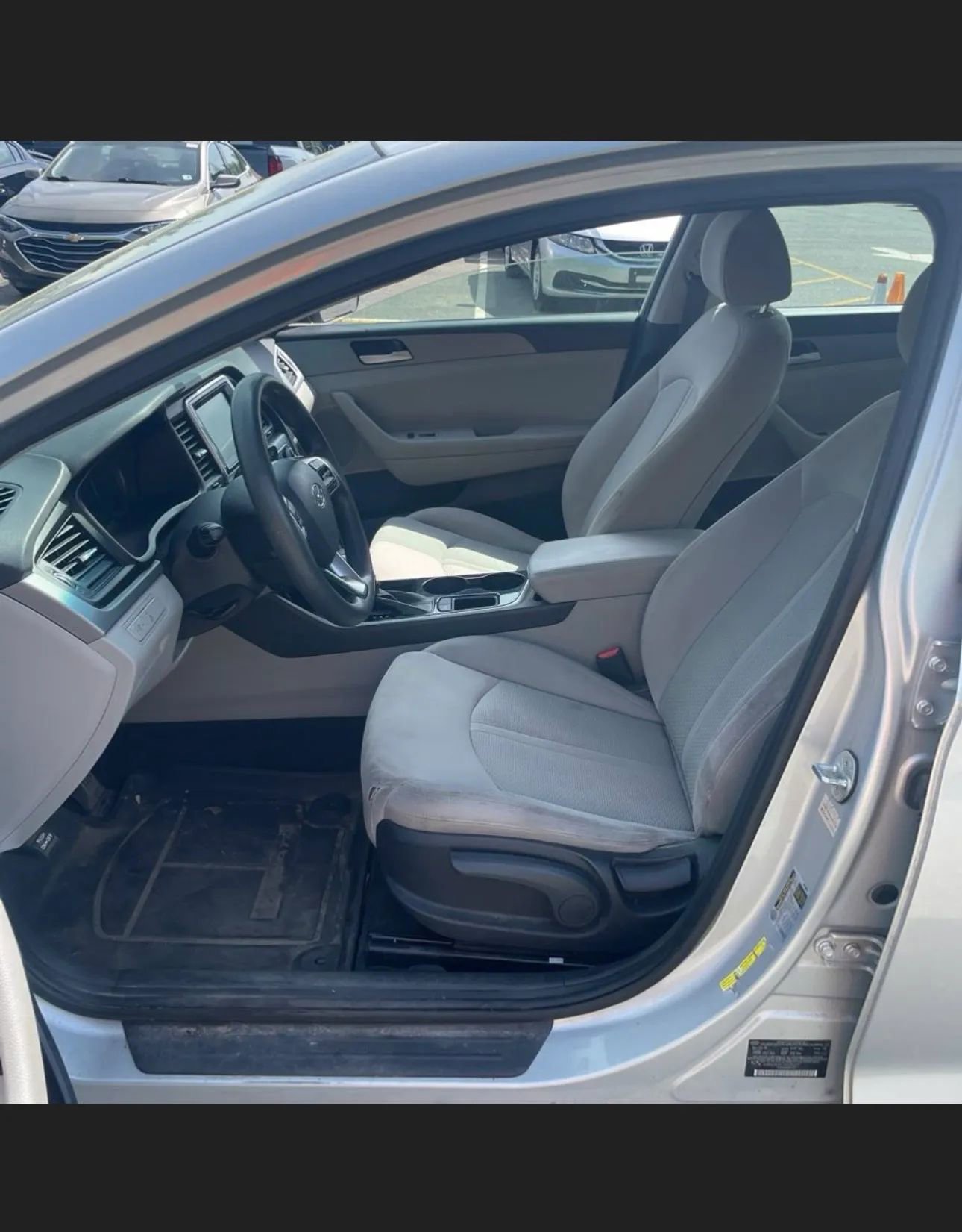 Used 2018 Hyundai Sonata SE image 3