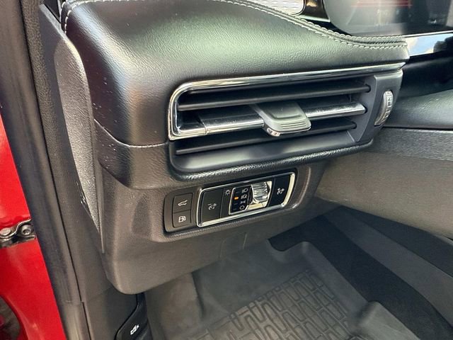 Used 2024 Lincoln Corsair Grand Touring w/ Equipment Group 301A image 21