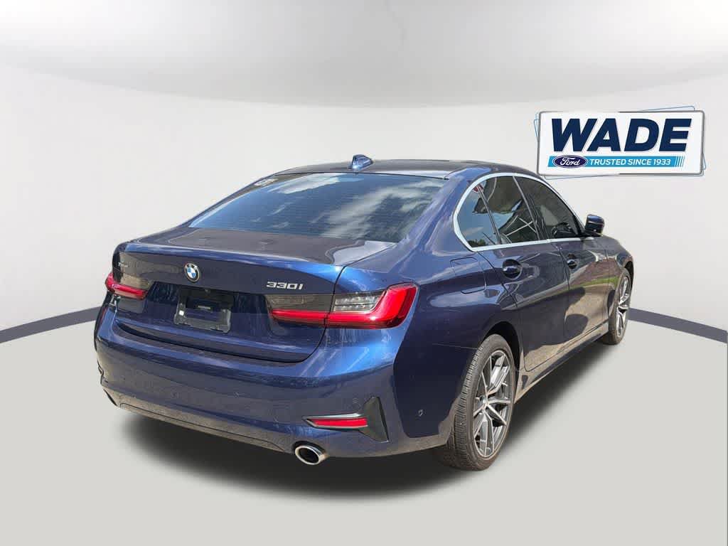 Used 2020 BMW 330i xDrive Sedan w/ Premium Package AWD/4WD image 4