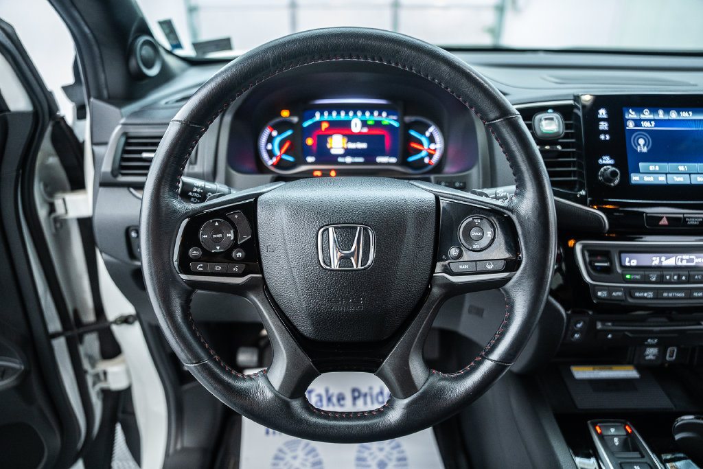Used 2022 Honda Pilot Black Edition image 35